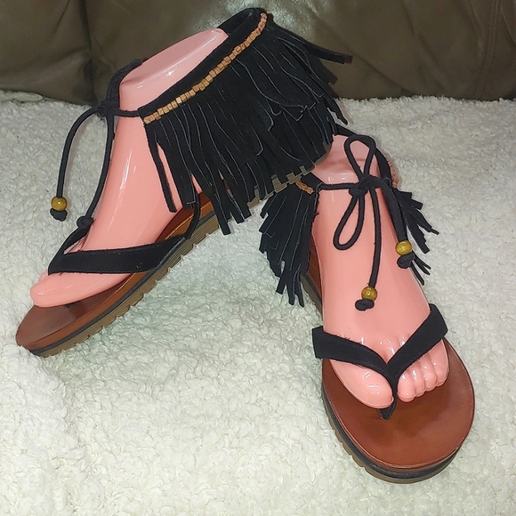 MIA Native Black Fringe Beaded Suede Leather Sandals - Picture 2 of 9